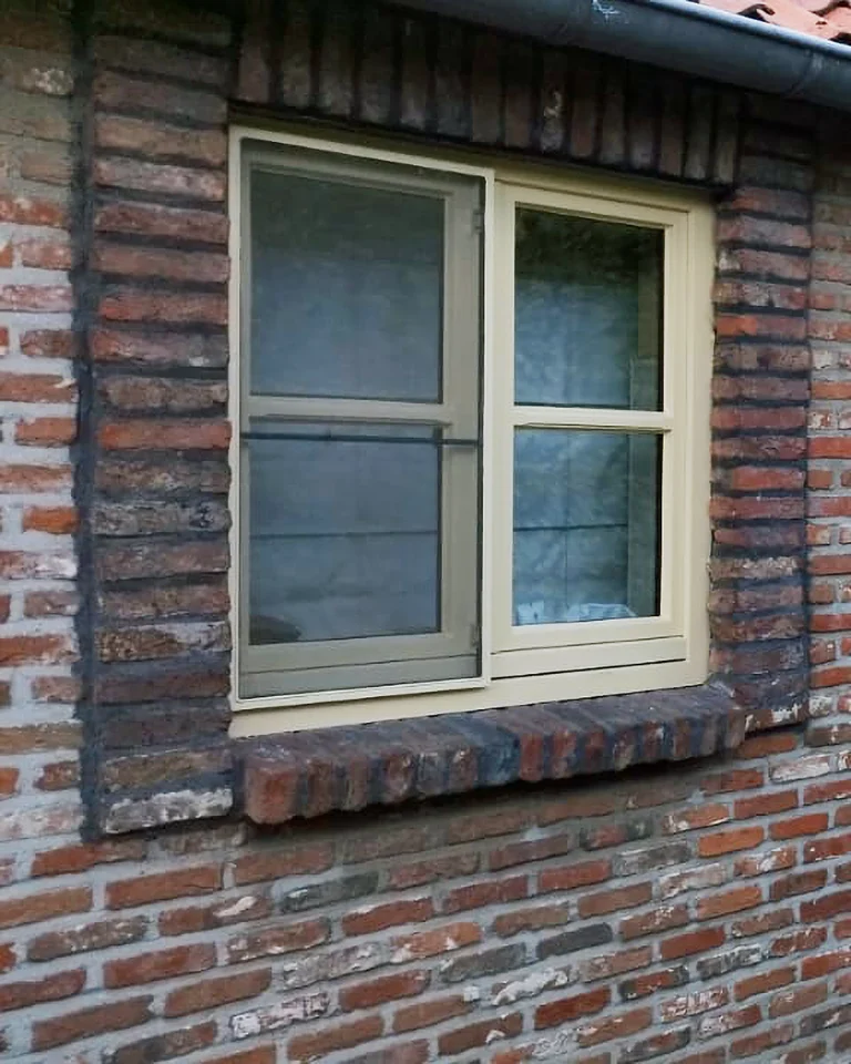 Buitenschilderwerken – renovatie van houten buitenschrijnwerk