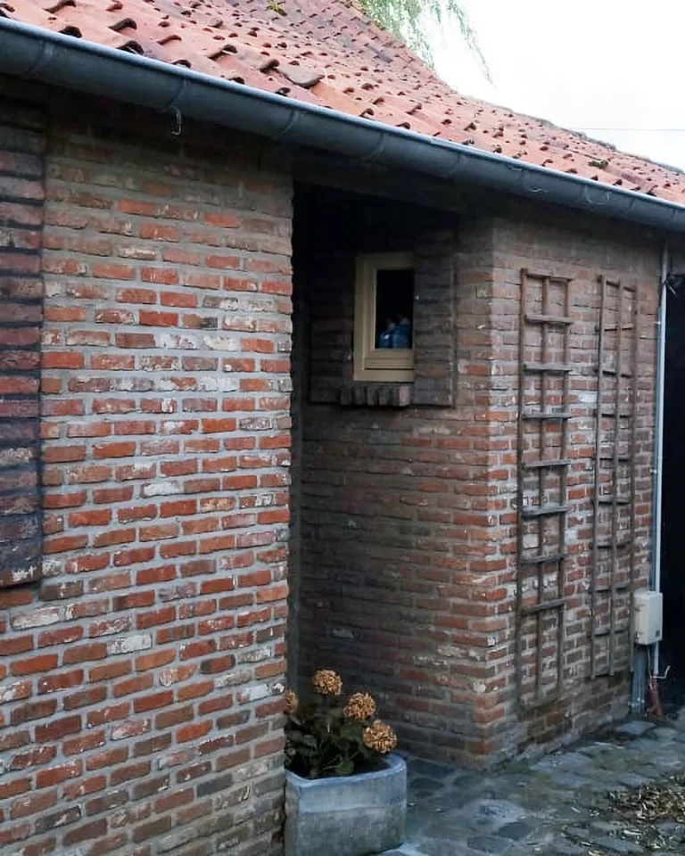 Buitenschilderwerken – renovatie van houten buitenschrijnwerk